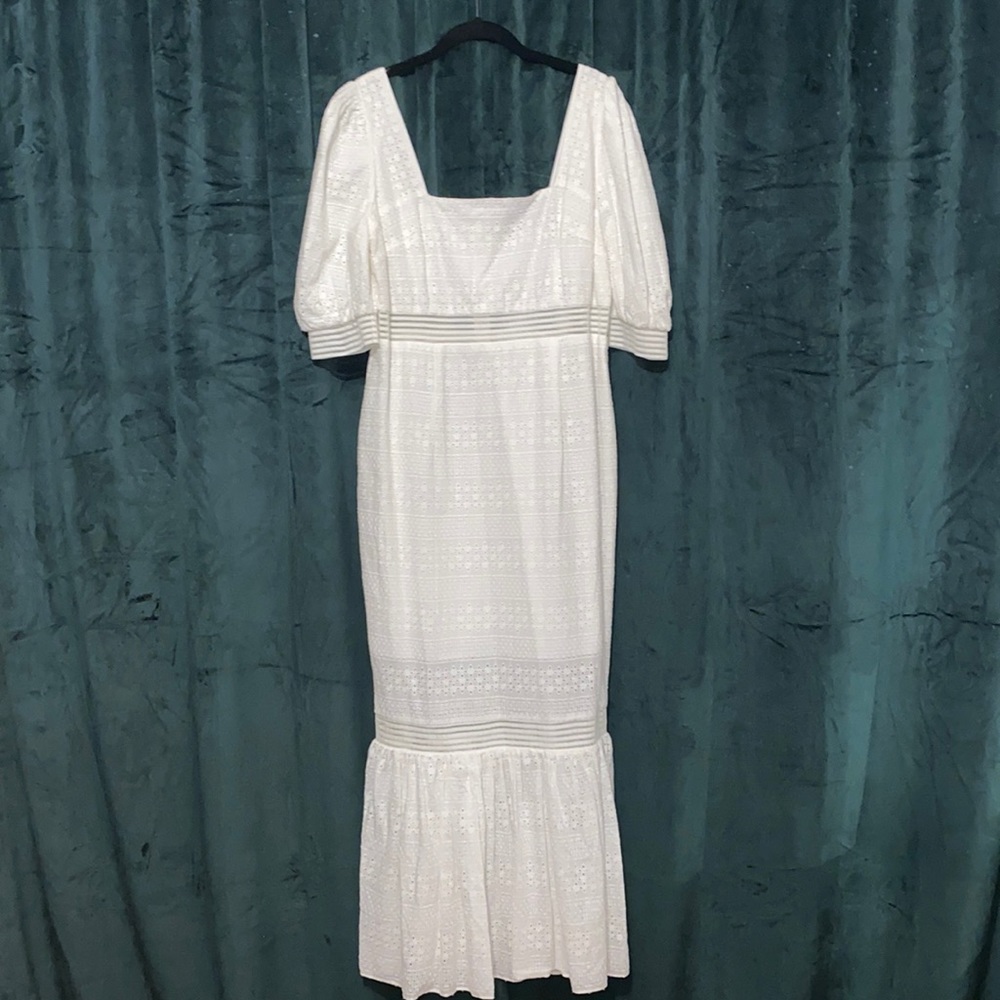 NWOT O.P.T Dress ✨